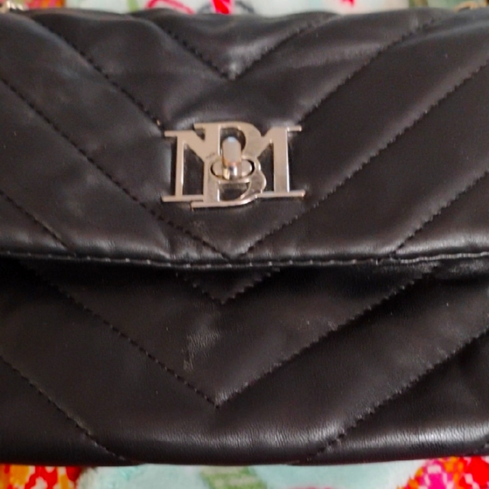 Black Quilted Bag...Badgley mischka...nice shoulder or crossbody...vgc